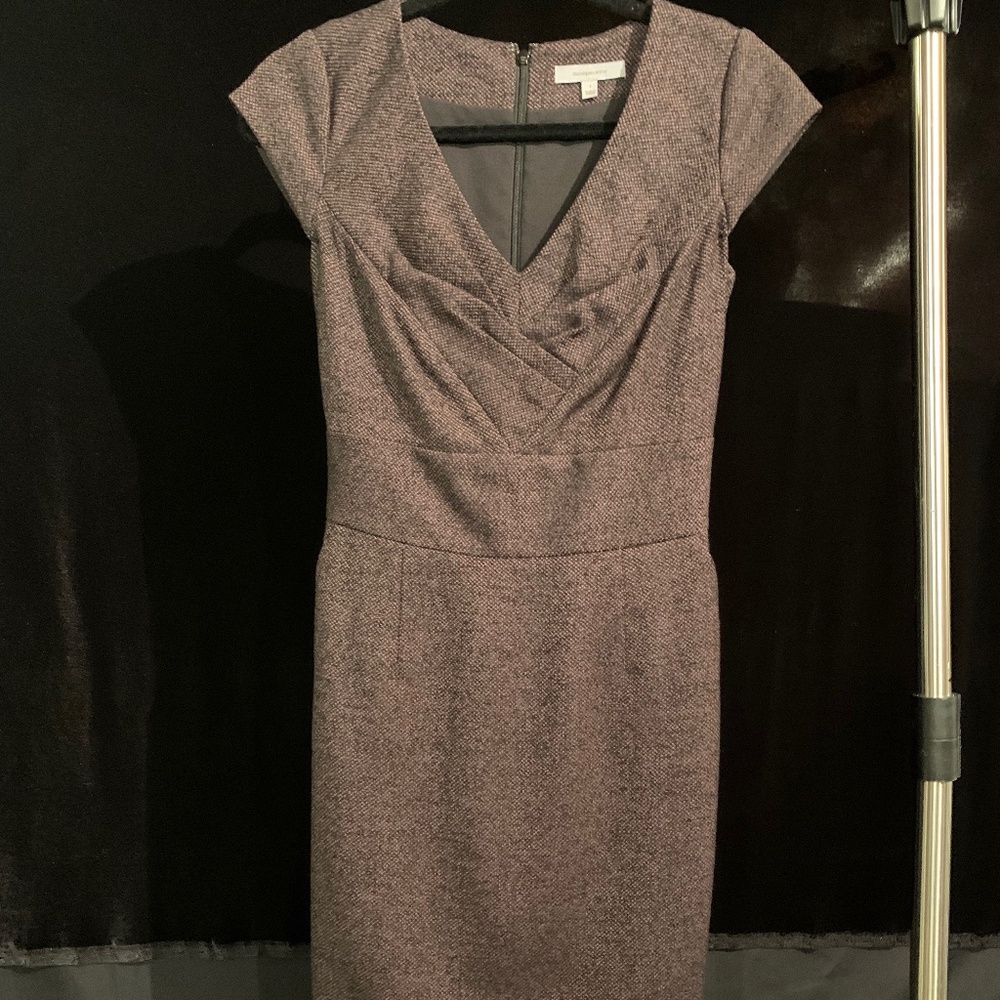 Classic Knee Length Professional Dress Size 2